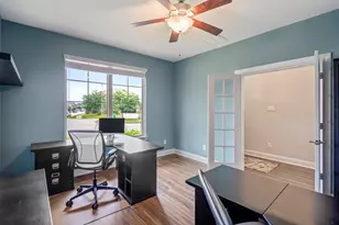 7502 Windsor Park Ct, Spring, TX 77379 - Photo 6