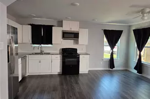 11610 Danford Ln, Houston, TX 77016 - Photo 2