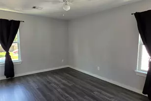 11610 Danford Ln, Houston, TX 77016 - Photo 6