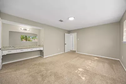 5923 Pebble Springs Drive, Houston, TX 77066 - Photo 24