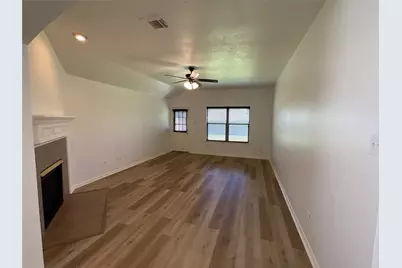 927 Andover Glen Drive, Fresno, TX 77545 - Photo 14