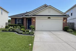927 Andover Glen Dr, Fresno, TX 77545 - Photo 2