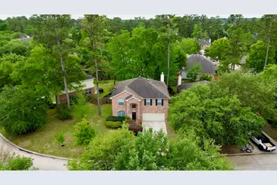 50 N Spinning Wheel Circle, The Woodlands, TX 77382 - Photo 2