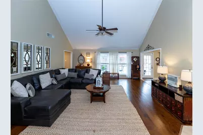 2107 Lakeway Drive, League City, TX 77573 - Photo 14