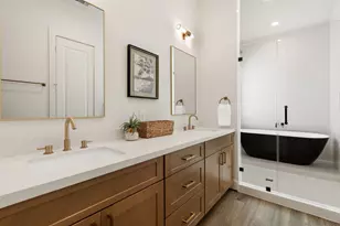 1142 W 16th St, Houston, TX 77008 - Photo 22