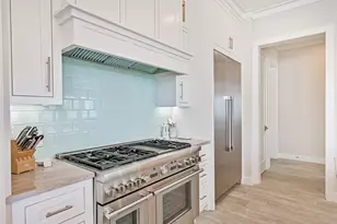 11386 Beachside Dr, Galveston, TX 77554 - Photo 12