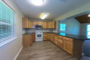 3067 County Rd 580, West Columbia, TX 77486 - Photo 6