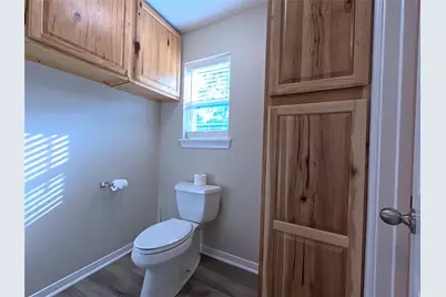 3067 County Road 580, West Columbia, TX 77486 - Photo 10