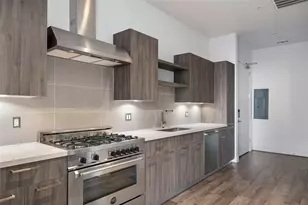 1211 Caroline St, Houston, TX 77002 - Photo 4