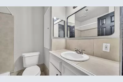 10902 Jutland Road, Houston, TX 77048 - Photo 10