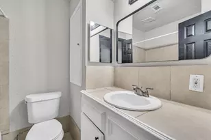 10902 Jutland Rd, Houston, TX 77048 - Photo 10