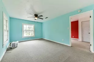 100 N Mattson St, West Columbia, TX 77486 - Photo 24
