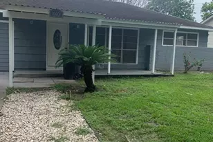 10601 Ambursen St, Houston, TX 77034 - Photo 1