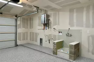 5803 E Greencraig Dr E, Houston, TX 77035 - Photo 32