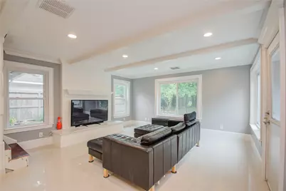 14611 Bramblewood Drive, Houston, TX 77079 - Photo 8