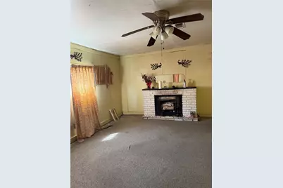 9422 Coffee Street, Houston, TX 77033 - Photo 6