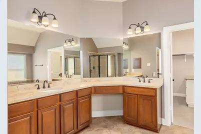 27 N Arrow Canyon Circle, The Woodlands, TX 77389 - Photo 22