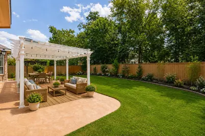 27 N Arrow Canyon Circle, The Woodlands, TX 77389 - Photo 6