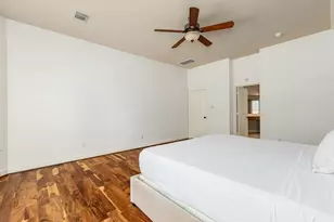 27 N Arrow Canyon Cir, The Woodlands, TX 77389 - Photo 20