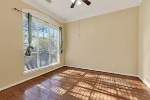 5115 Field Briar Ln, Sugar Land, TX 77479 - Photo 8
