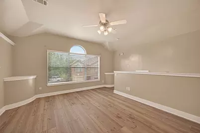 5941 South Loop E #104, Houston, TX 77033 - Photo 12