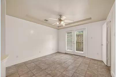 5941 South Loop E #104, Houston, TX 77033 - Photo 6