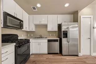 5941 S Loop E, Houston, TX 77033 - Photo 16