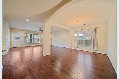 126 Quail Meadow Drive, Conroe, TX 77384 - Photo 4