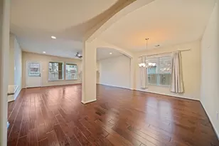 126 Quail Meadow Dr, Conroe, TX 77384 - Photo 4