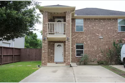 6610 Loma Vista Street #A, Houston, TX 77085 - Photo 2