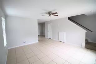 6610 Loma Vista St, Houston, TX 77085 - Photo 6