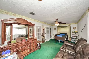 6423 Bluestone Dr, Houston, TX 77016 - Photo 38