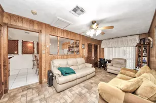 6423 Bluestone Dr, Houston, TX 77016 - Photo 34