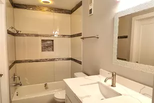 6500 Harbor Town Dr, Houston, TX 77036 - Photo 18