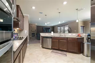 15050 Tethys Wy, San Antonio, TX 78245 - Photo 8