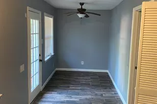 5923 Lattimer Dr, Houston, TX 77035 - Photo 12