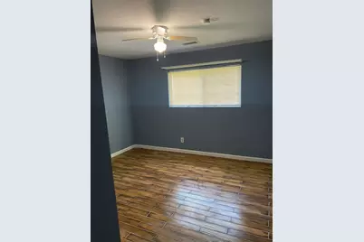 5923 Lattimer Drive, Houston, TX 77035 - Photo 16