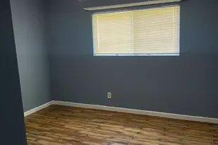 5923 Lattimer Dr, Houston, TX 77035 - Photo 16