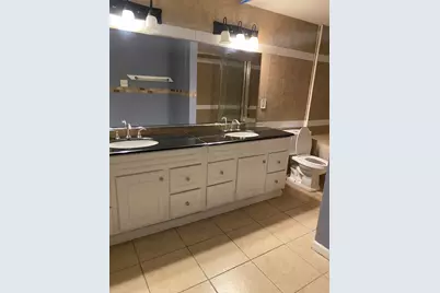 5923 Lattimer Drive, Houston, TX 77035 - Photo 28
