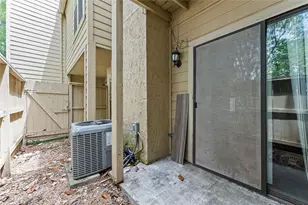 9327 Pagewood Ln, Houston, TX 77063 - Photo 14
