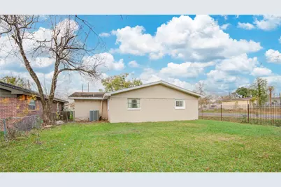 14450 Victoria Street, Houston, TX 77015 - Photo 4