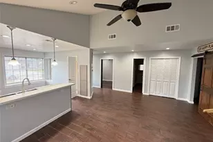 16118 Alden Ridge Dr, Houston, TX 77053 - Photo 1