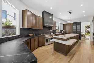 2320 North Blvd, Houston, TX 77098 - Photo 18