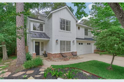 38 E Gaslight Place, The Woodlands, TX 77382 - Photo 2