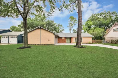 7527 Brush Wood Drive, Houston, TX 77088 - Photo 4