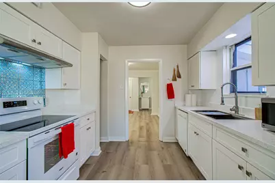 5926 Ettrick Drive, Houston, TX 77035 - Photo 16