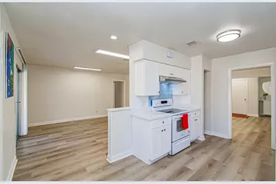 5926 Ettrick Drive, Houston, TX 77035 - Photo 20