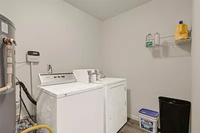 1815 Commonwealth Street #B, Houston, TX 77006 - Photo 16