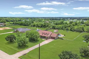 15403 Devin Ln, Crosby, TX 77532 - Photo 2