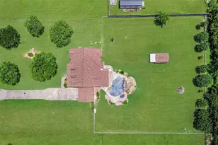 15403 Devin Ln, Crosby, TX 77532 - Photo 6